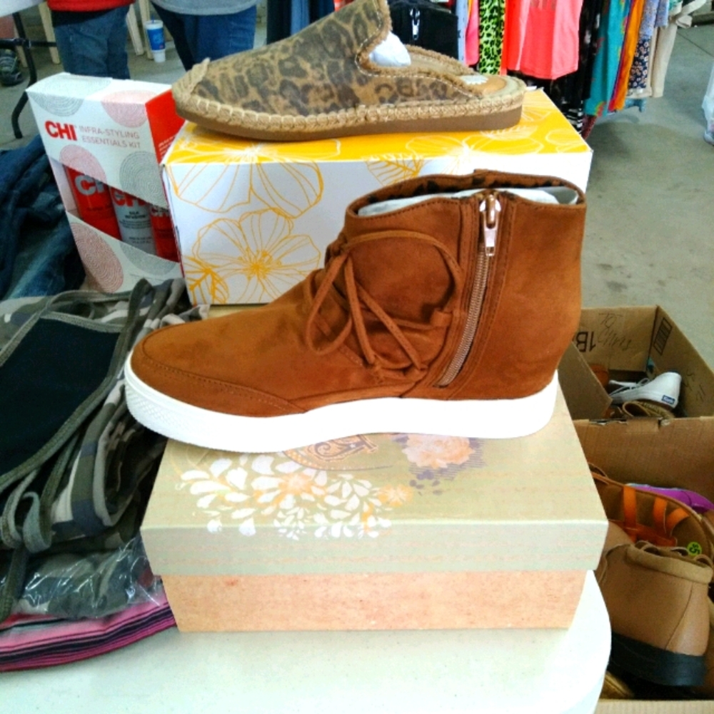 Size 10 womens shoes